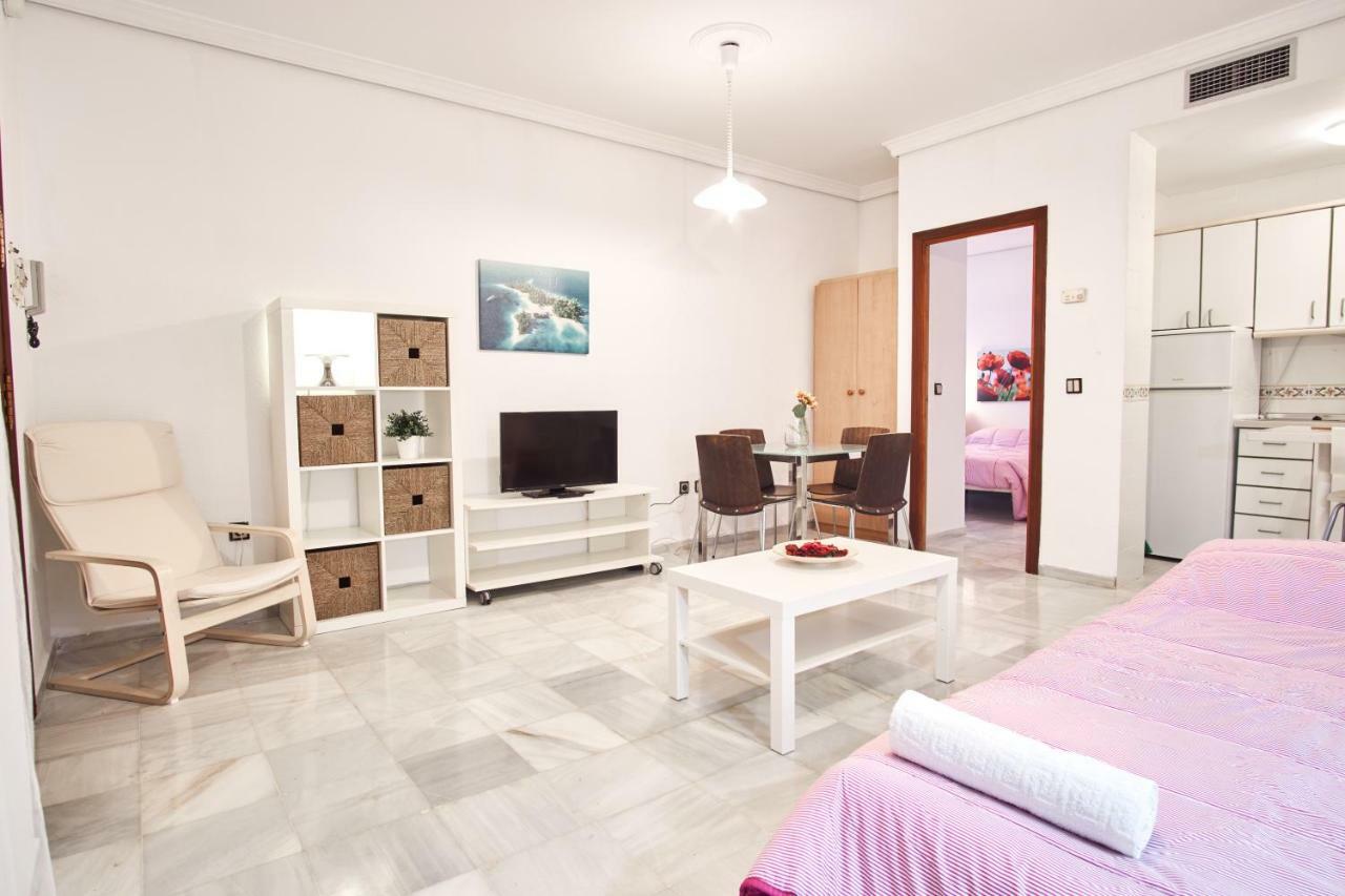 Pureza Oasis Suite Севилья Экстерьер фото