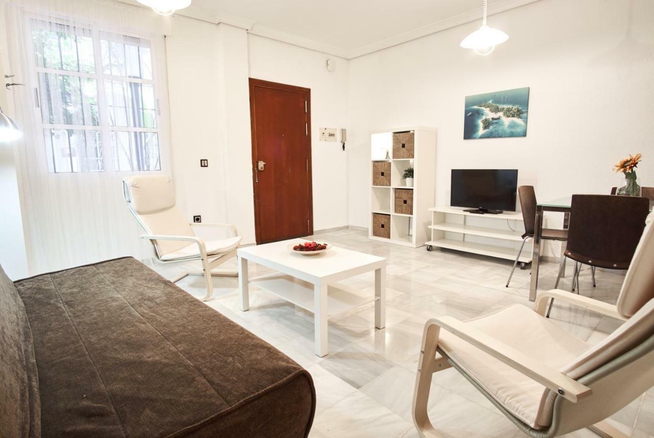 Pureza Oasis Suite Севилья Экстерьер фото