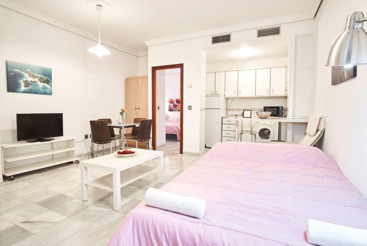 Pureza Oasis Suite Севилья Экстерьер фото