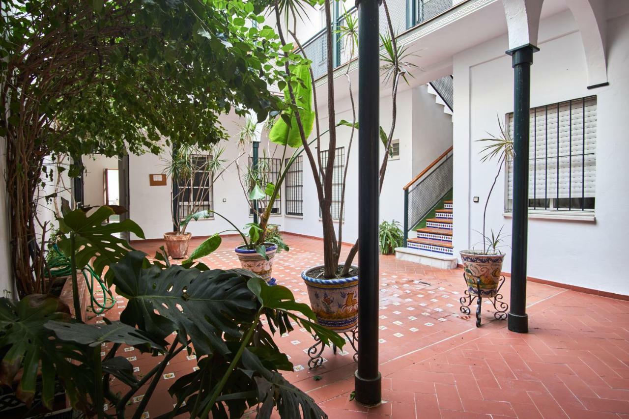 Pureza Oasis Suite Севилья Экстерьер фото